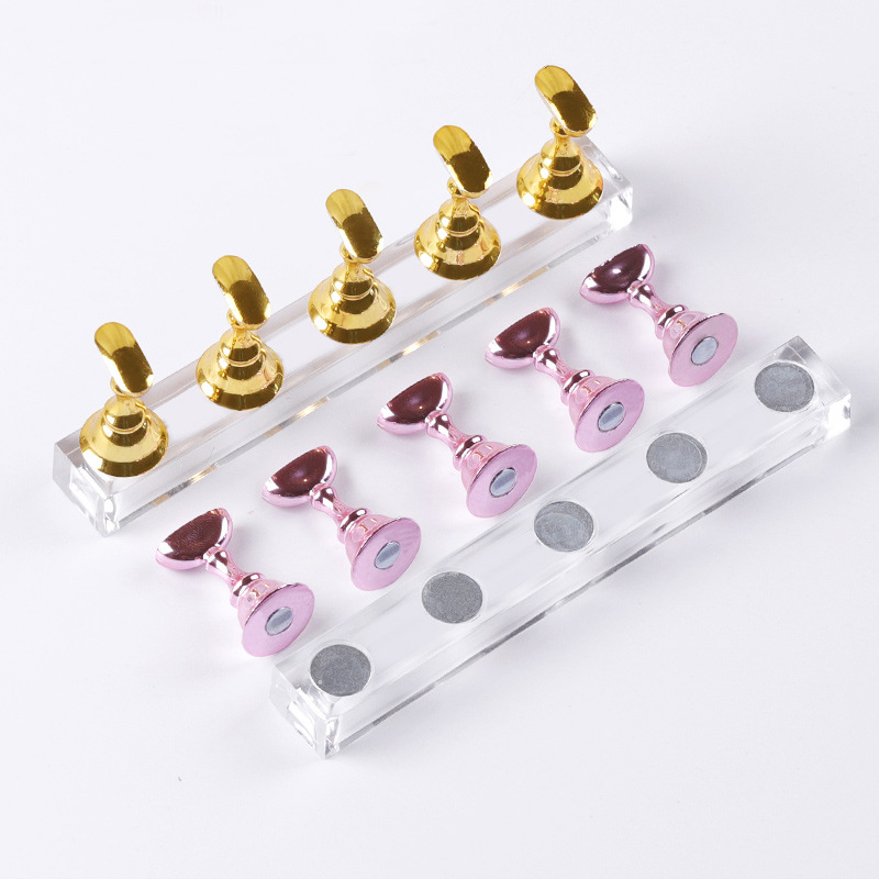 Nail Art Rame - 5/30 ピース/セット磁気ネイルホルダー偽ネイルチップ練習スタンドクリスタルベースホルダーネイルアートディスプレイアートサロン DIY & 練習