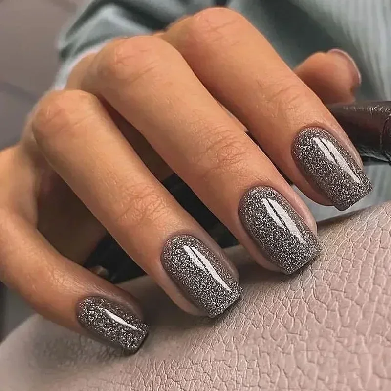 24枚セット ショートソリッドカラーワインレッド フェイクネ - Nail Art Red Wine のレビューと価格