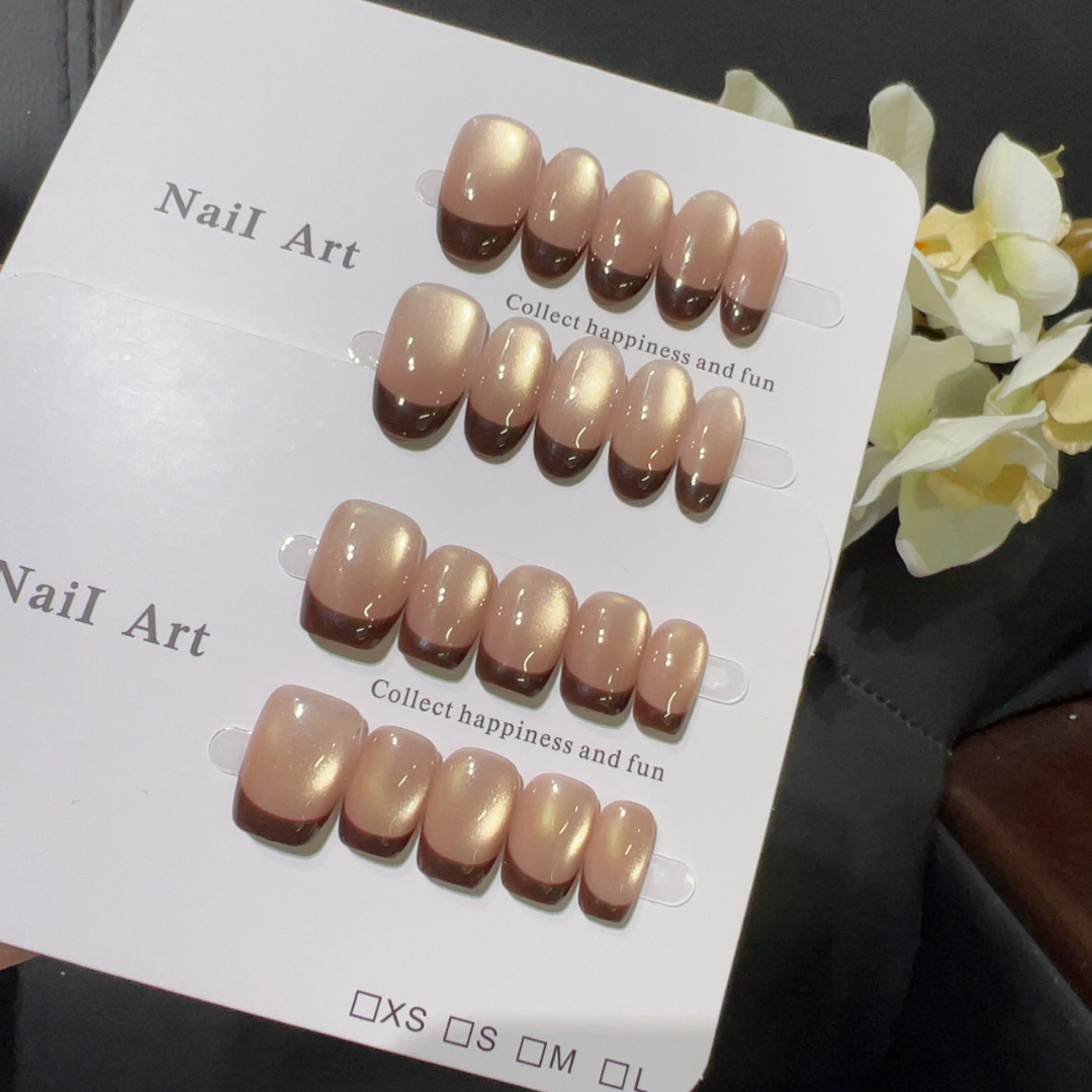 10個入り ショートフレンチプレスオンネイル キャットアイデ - Nail Art Red Wine Cat Eye のレビューと価格