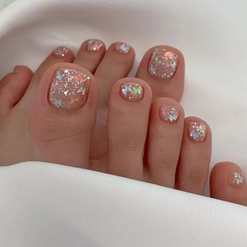 24枚入り ワインレッド ショートスクエアヘッド トゥネイル - Nail Art Red Wine のレビューと価格