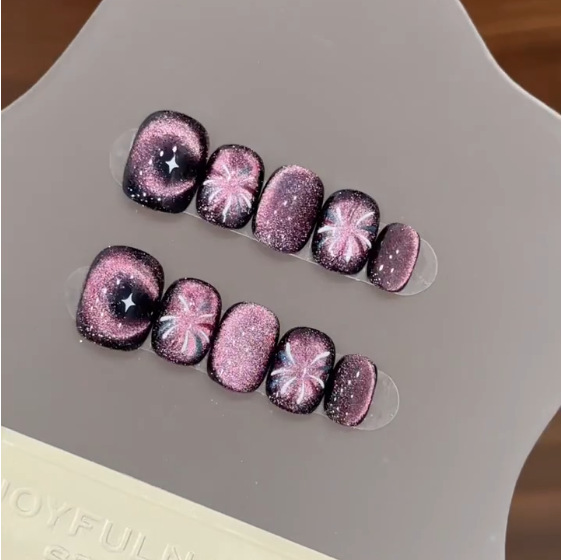 10個入り パープル ショート ラウンドヘッド つけ爪 キラ - Nail Art Eye Cat のレビューと価格