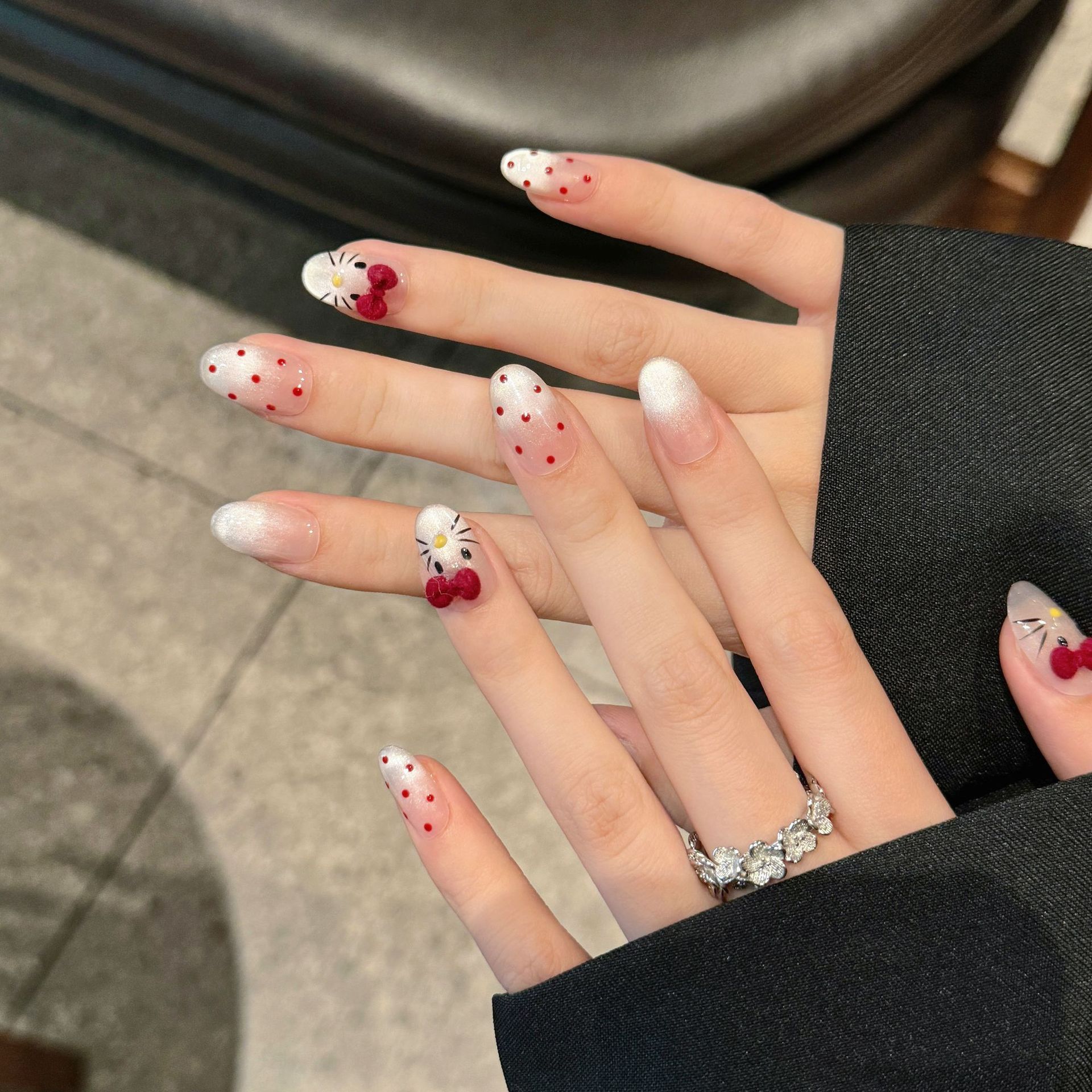 10個入り純手作りオーバルネイルアート、美しいつけ爪、キュー - Nail Art Eye Cat のレビューと価格