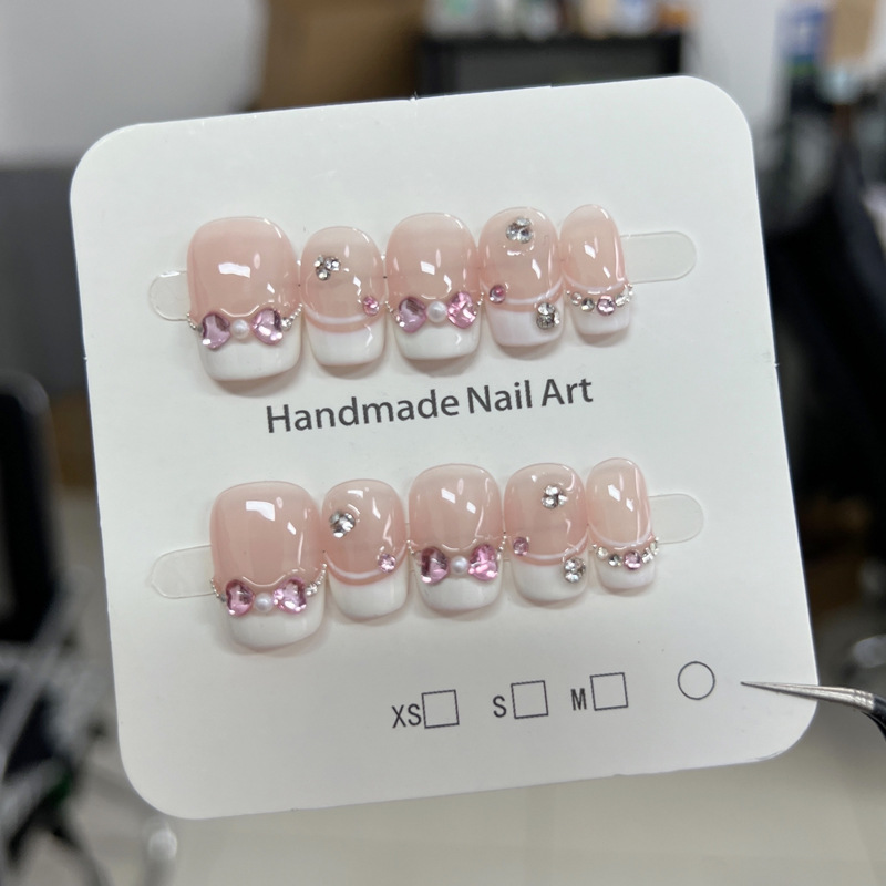 10個入り サマースイートハート プレスオンネイル 優しいキ - Nail Art Eye Cat のレビューと価格