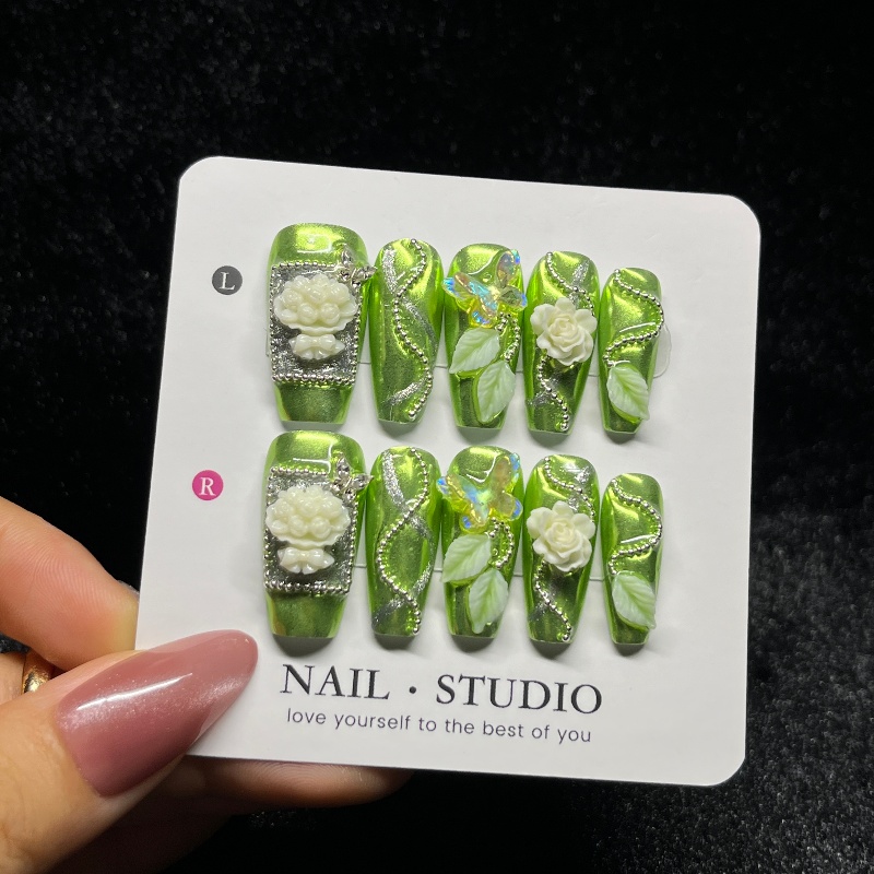 10個入り ローズゴールド 付け爪 3D バーガンディローズ - Nail Art Burgundy のレビューと価格